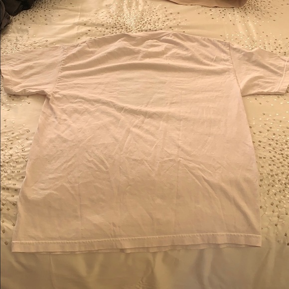 White t shirt blue box - Picture 5 of 5